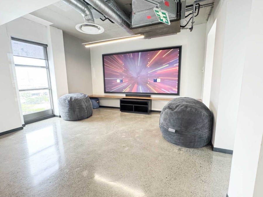 To Let Commercial Property for Rent in Woodstock Western Cape
